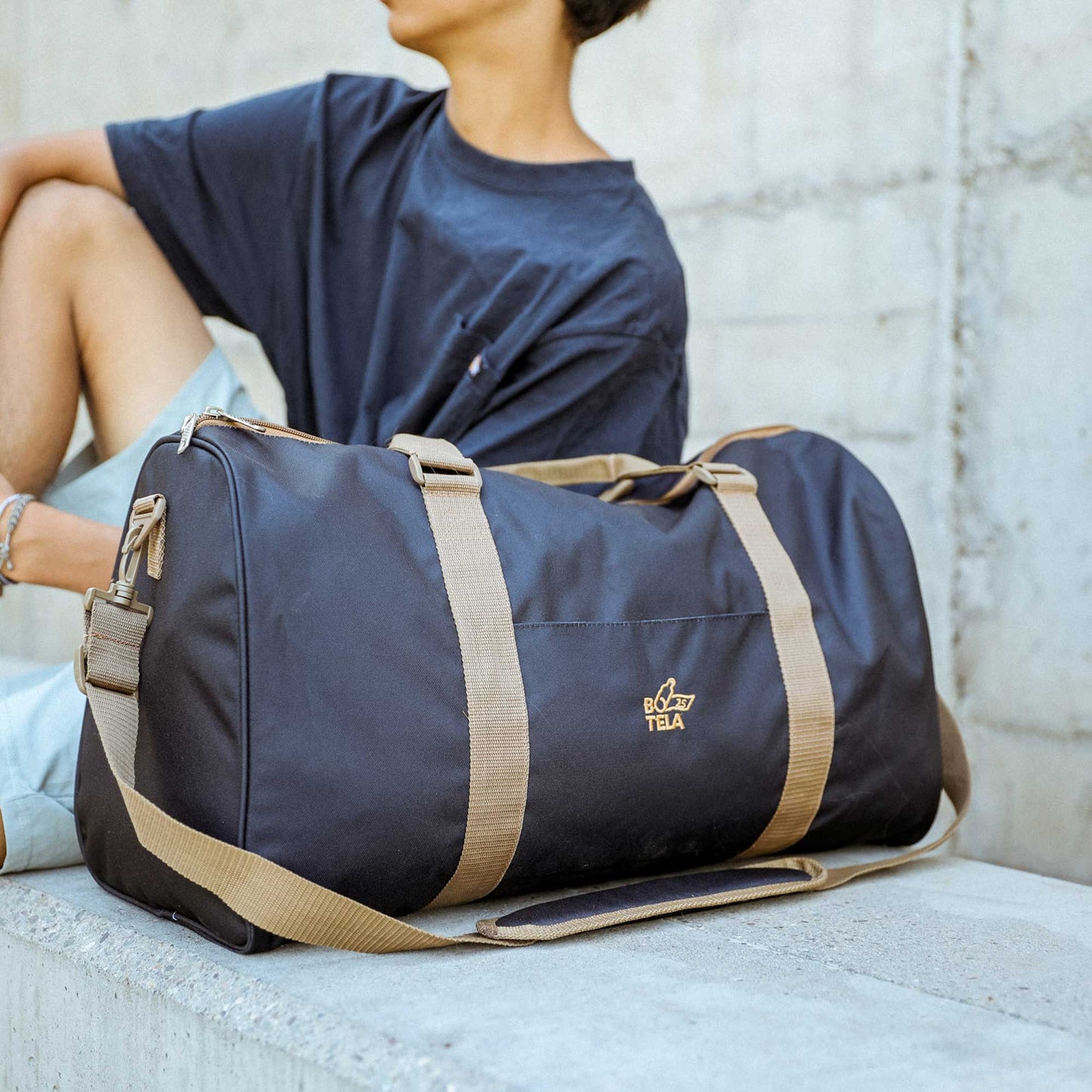 Bolso de viaje sustentable negro