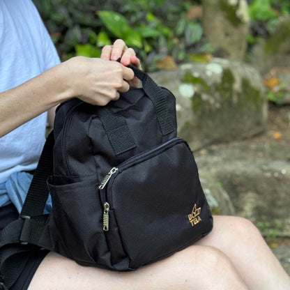 Mochila Cartera sustentable negra 7 lts