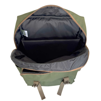 Mochila cuadrada sustentable para notebook 16 lts